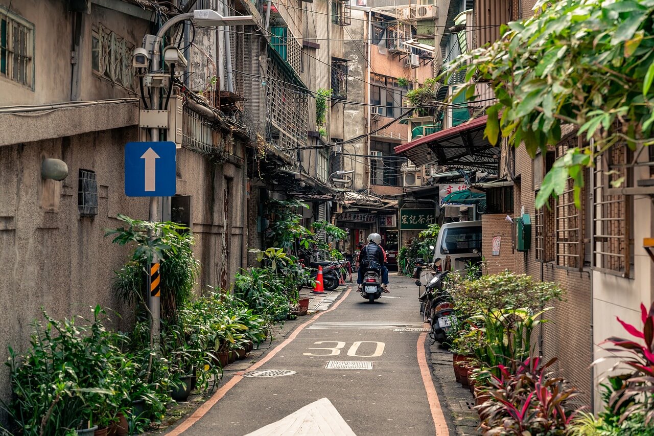 台湾のレトロな街並みは日本と似ている 汚い きれいが混じる特徴